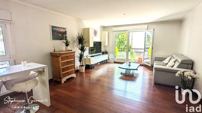 Appartement - 64 m² - 3 pièces