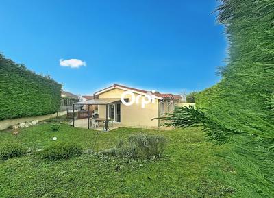 Maison - 102 m² - 4 pièces