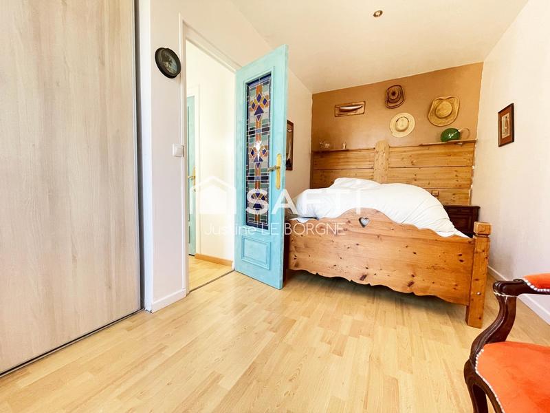 Maison - 110 m² - 5 pièces