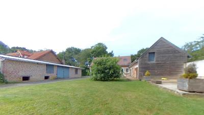 Maison - 204 m² - 6 pièces