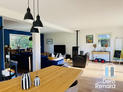 Maison contemporaine - 187 m² - 7 pièces