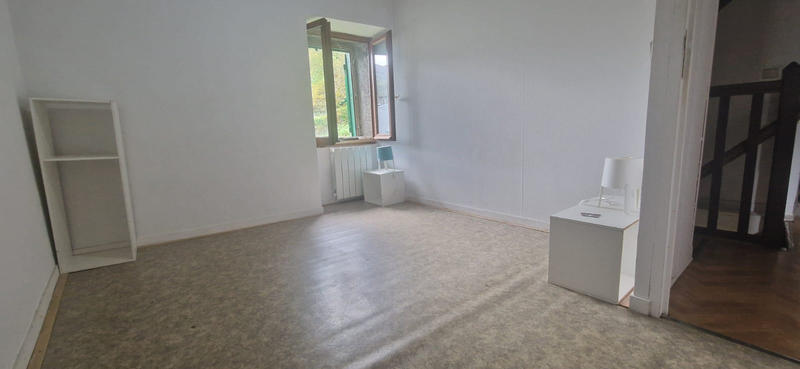 Maison - 80 m² - 6 pièces