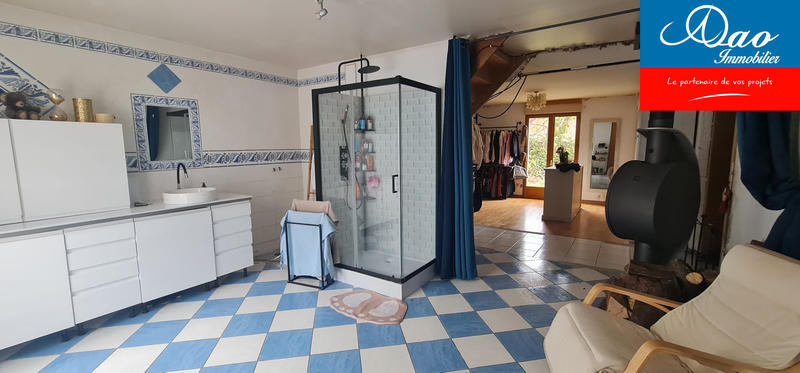 Maison - 200 m² - 5 pièces