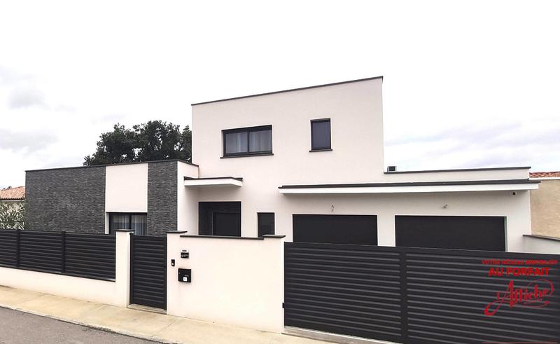 Maison - 177 m² - 5 pièces