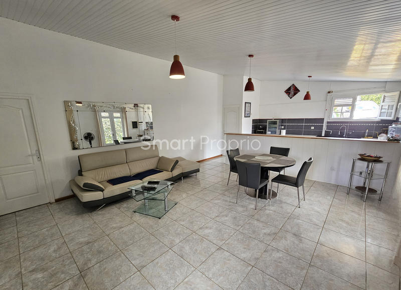 Maison - 98 m² - 3 pièces