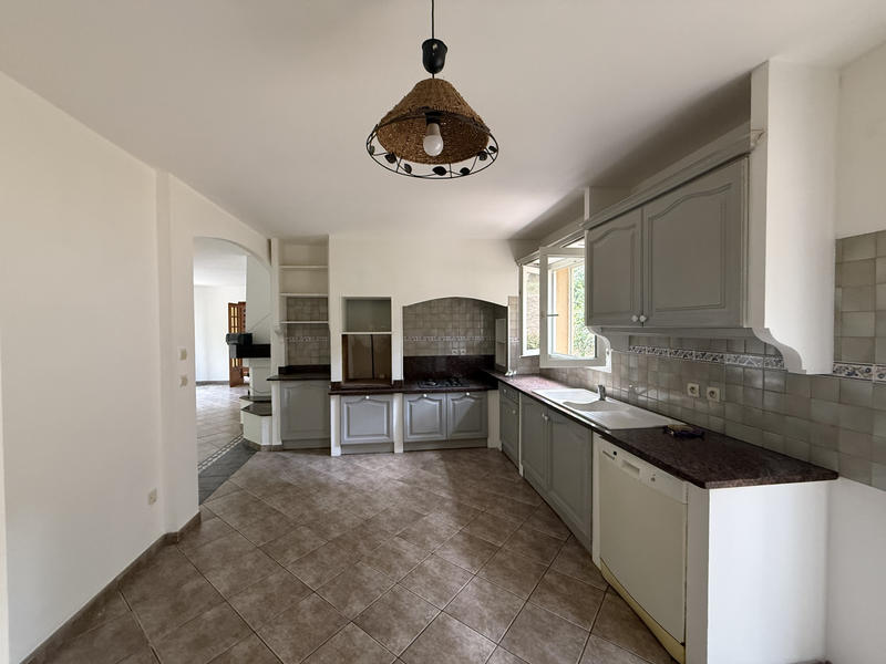 Maison - 104 m² - 4 pièces