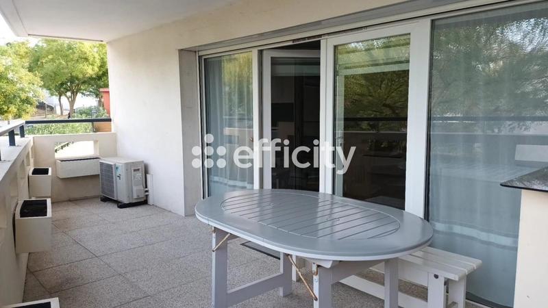 Appartement - 64 m² - 3 pièces