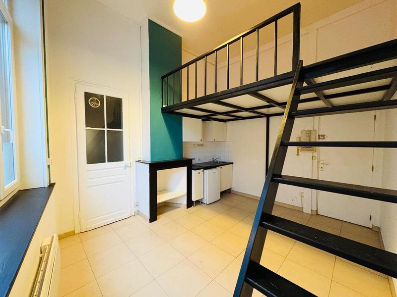 Appartement - 18 m² - 1 pièce