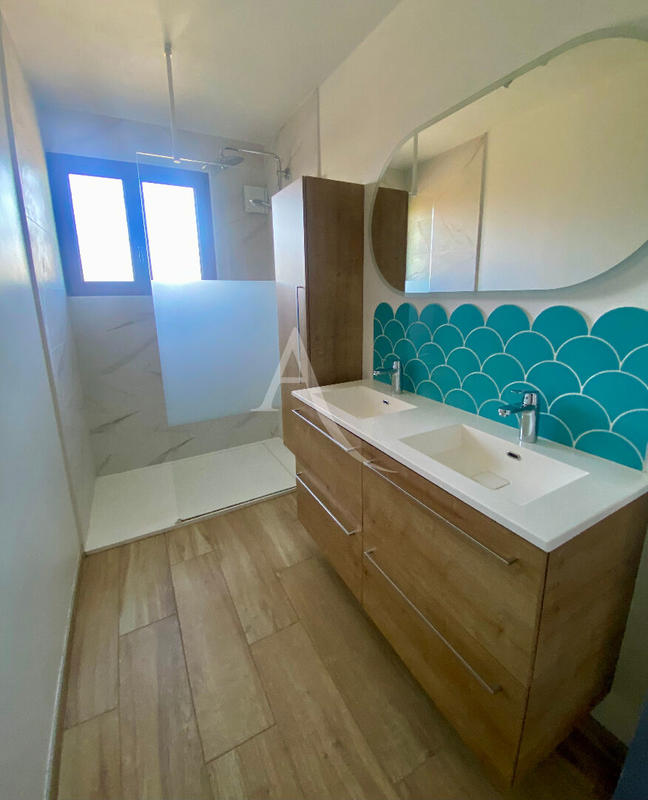 Maison - 172 m² - 7 pièces