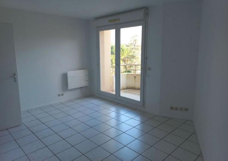 Studio - 25 m² - 1 pièce