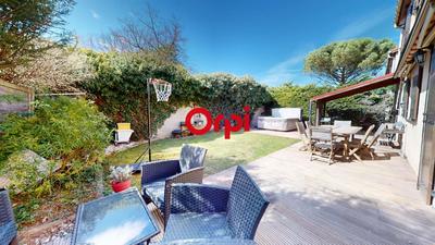 Maison - 114 m² - 5 pièces