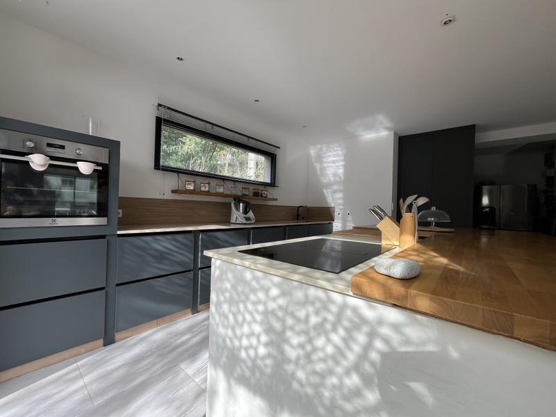 Maison - 148 m² - 5 pièces