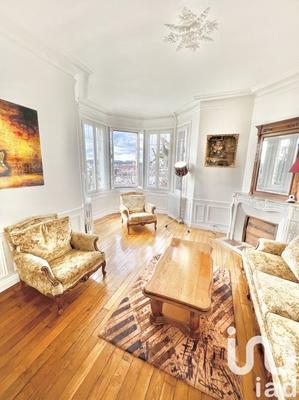 Maison de maîtres - 250 m² - 9 pièces