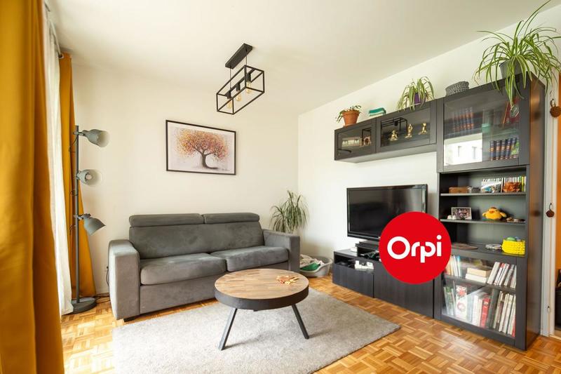 Appartement - 103 m² - 5 pièces