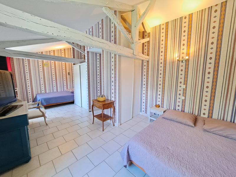 Maison - 185 m² - 7 pièces