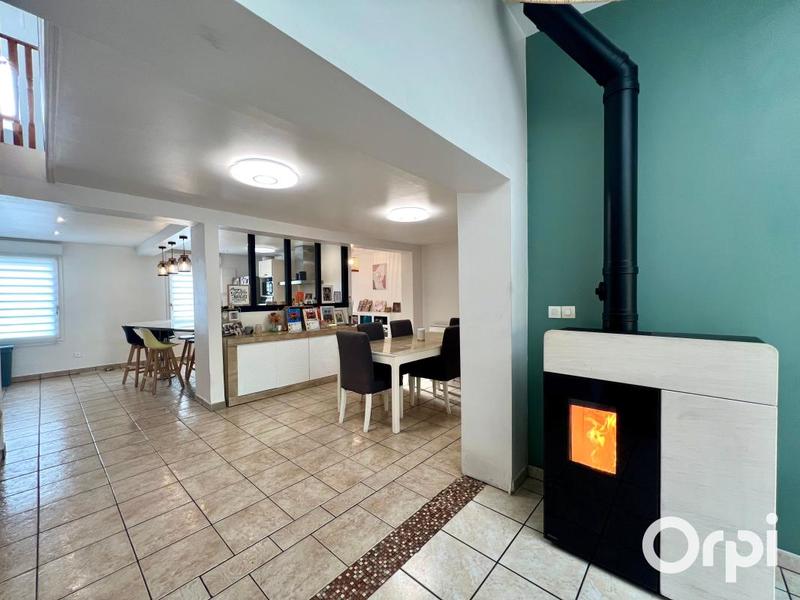 Maison - 125 m² - 5 pièces