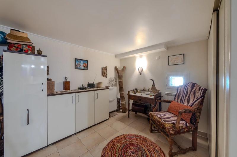 Maison - 114 m² - 7 pièces