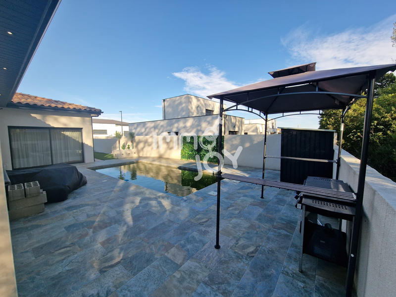 Villa - 131 m² - 4 pièces