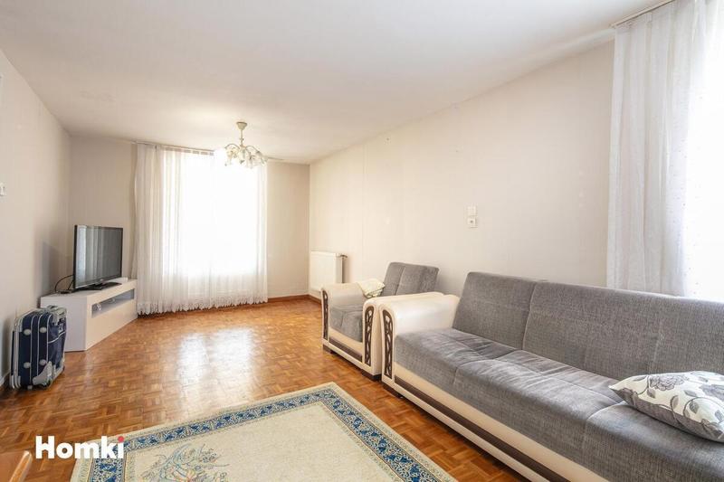 Maison - 173 m² - 8 pièces