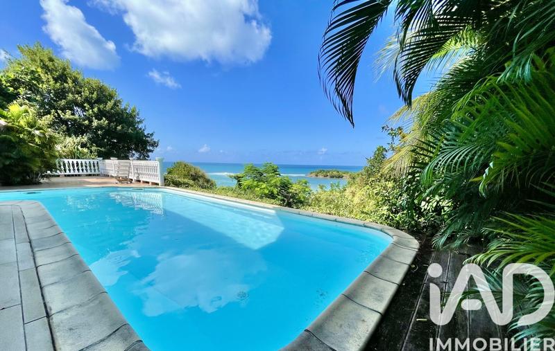 Maison - 145 m² - 6 pièces