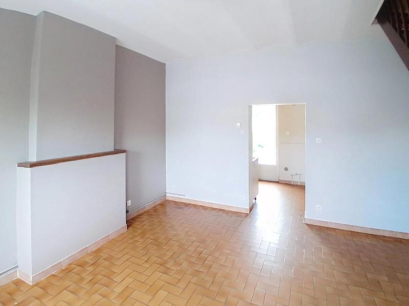 Maison de village - 70 m² - 7 pièces