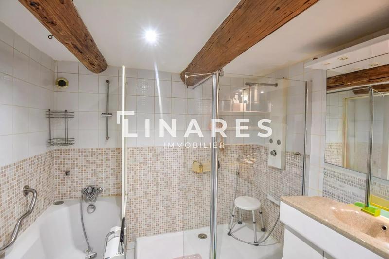 Local commercial - 86 m² - 3 pièces