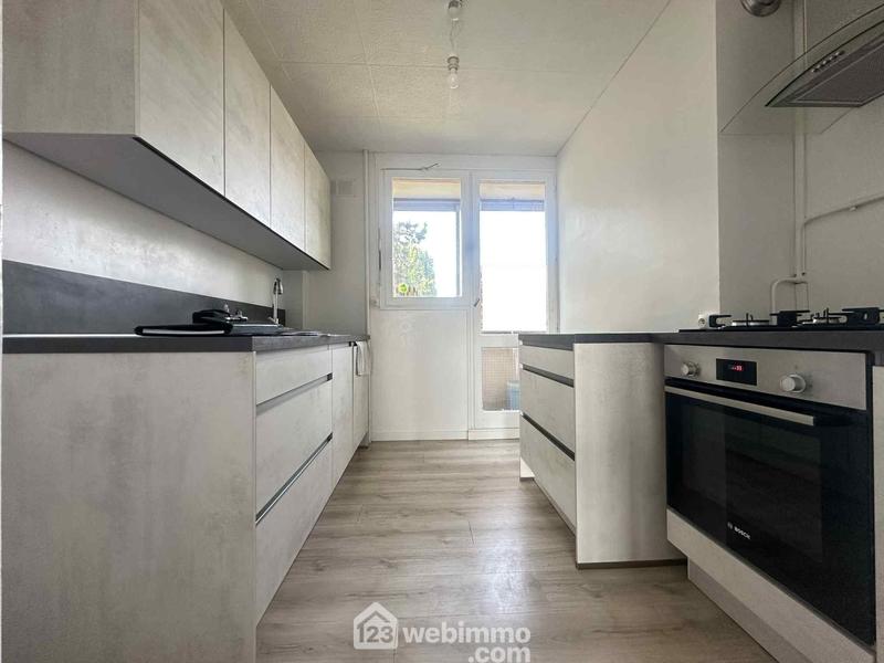 Appartement - 67 m² - 4 pièces