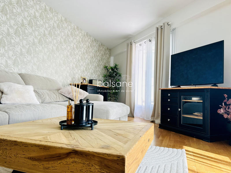 Appartement - 85 m² - 4 pièces