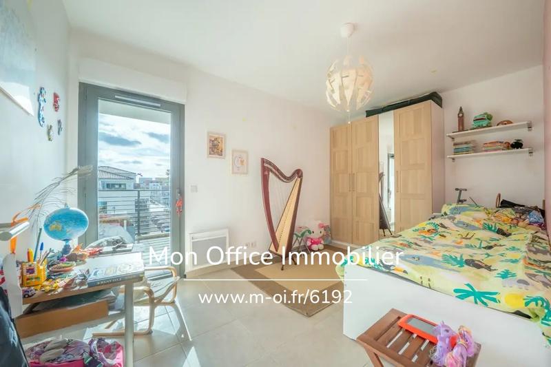 Appartement - 94 m² - 4 pièces