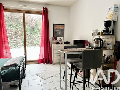 Studio - 28 m² - 1 pièce