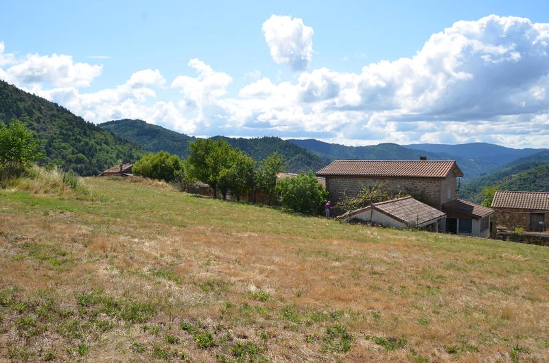 Corps de ferme - 82 m² - 5 pièces