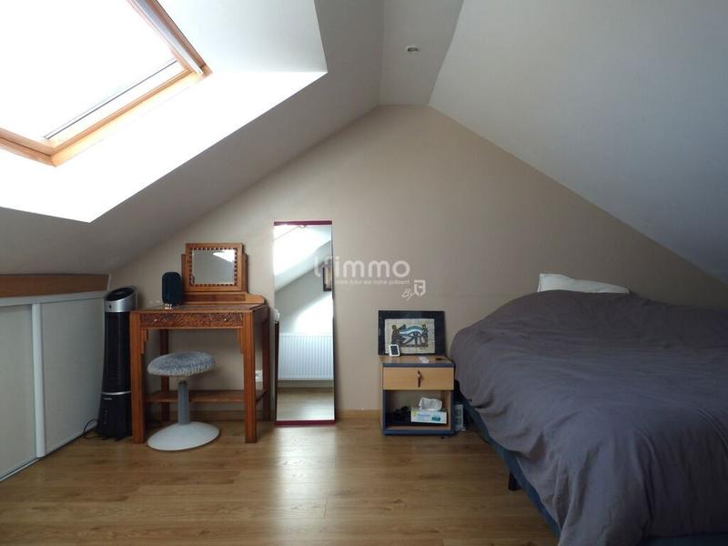 Maison - 132 m² - 8 pièces