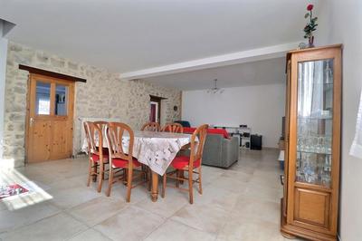 Maison - 126 m² - 7 pièces