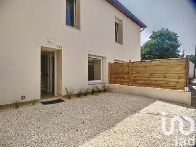 Maison - 104 m² - 5 pièces