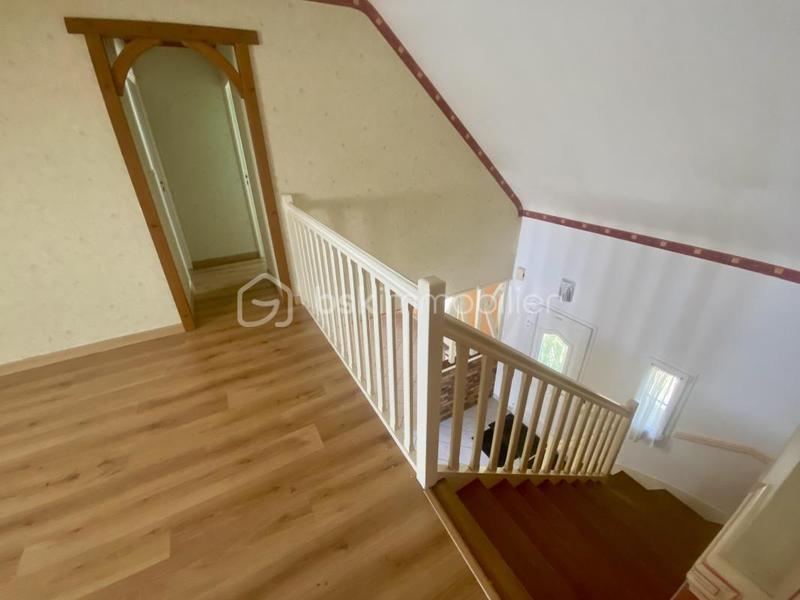 Château - 134 m² - 6 pièces