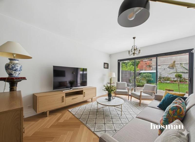 Maison - 151 m² - 6 pièces