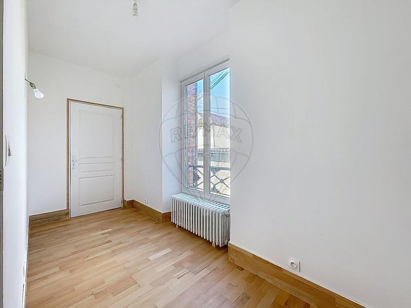 Appartement - 77 m² - 5 pièces