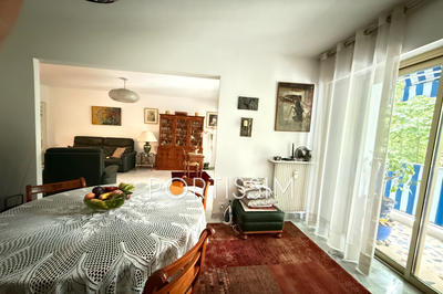 Appartement - 94 m² - 4 pièces