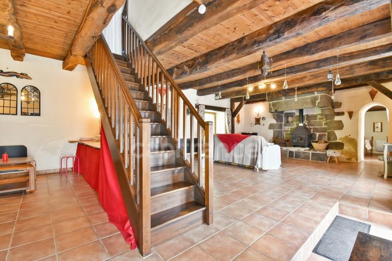 Longère - 240 m² - 8 pièces