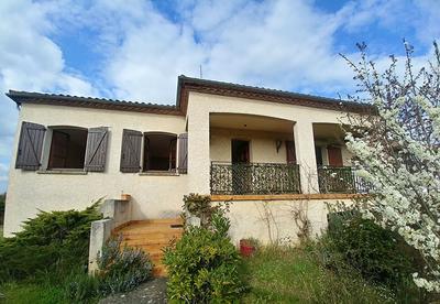 Maison - 83 m² - 4 pièces