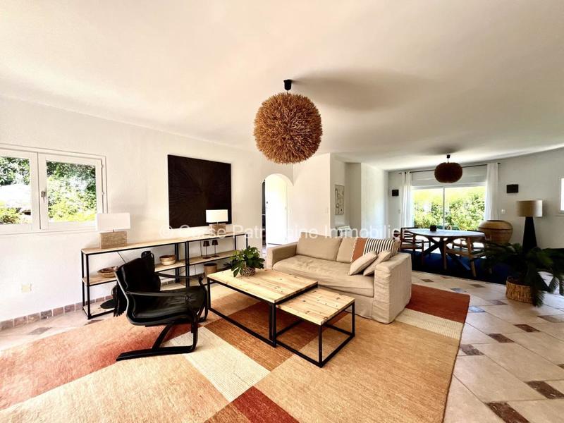 Villa - 148 m² - 6 pièces