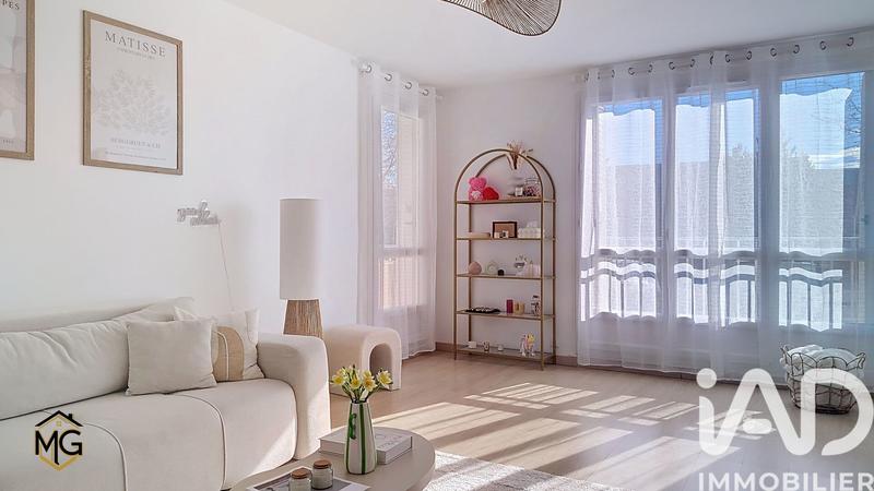 Appartement - 76 m² - 4 pièces