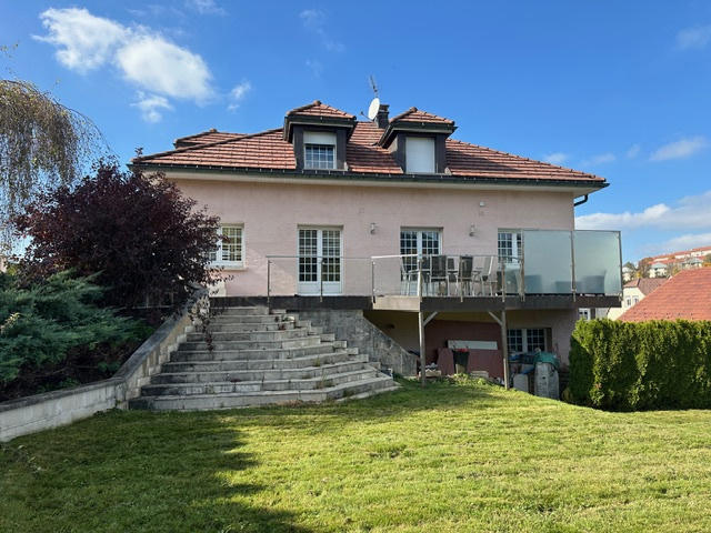 Loft - 150 m² - 5 pièces