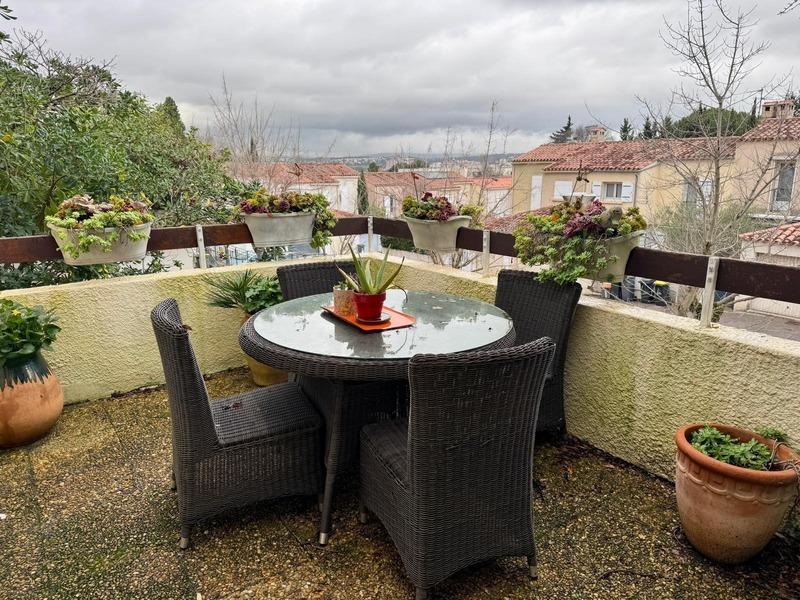 Maison - 93 m² - 6 pièces