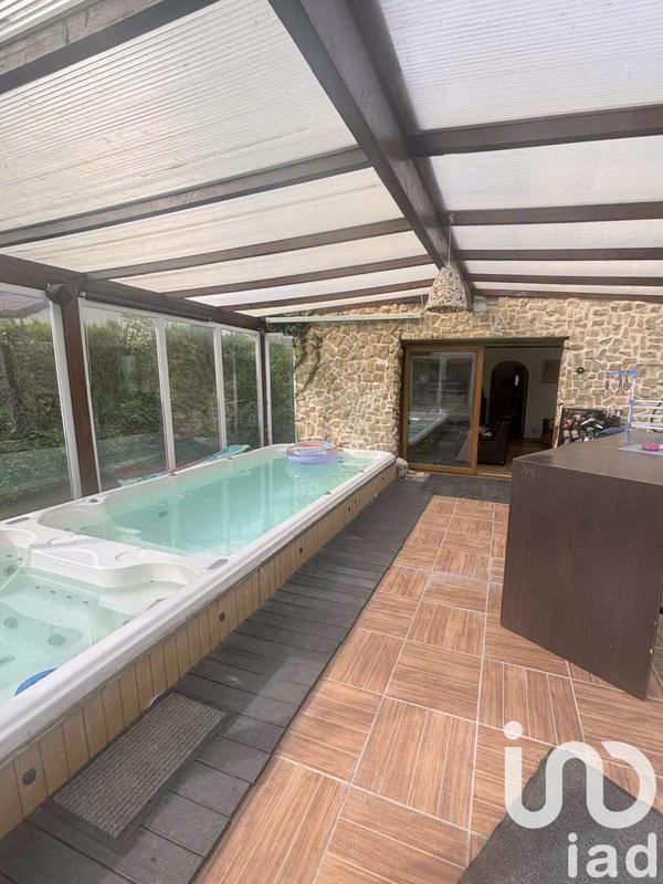 Maison - 138 m² - 6 pièces