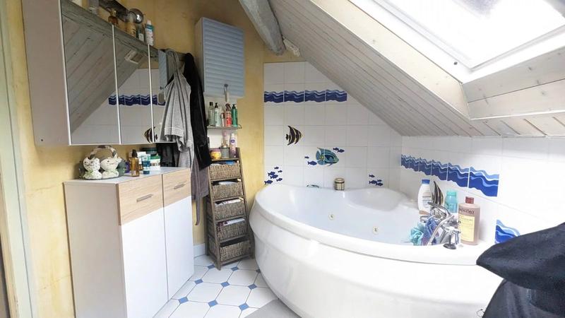 Maison - 183 m² - 6 pièces