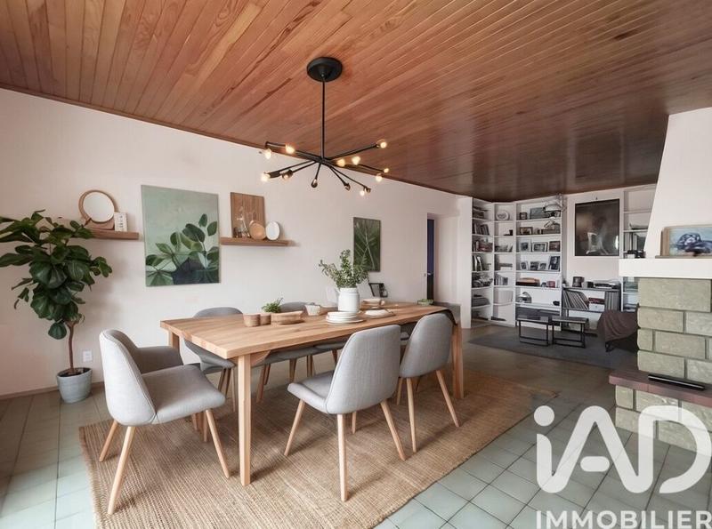 Maison - 120 m² - 5 pièces