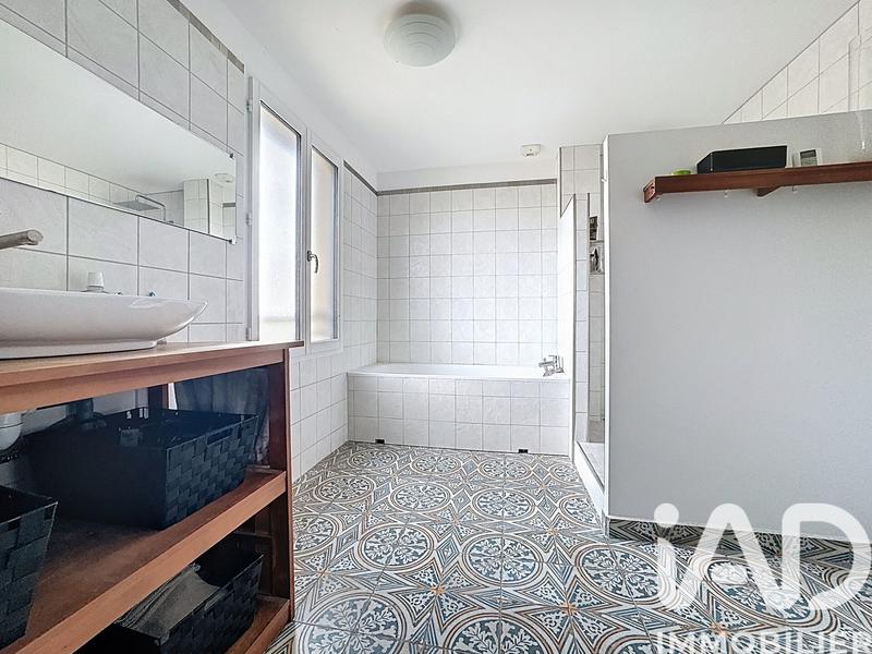 Maison - 105 m² - 5 pièces