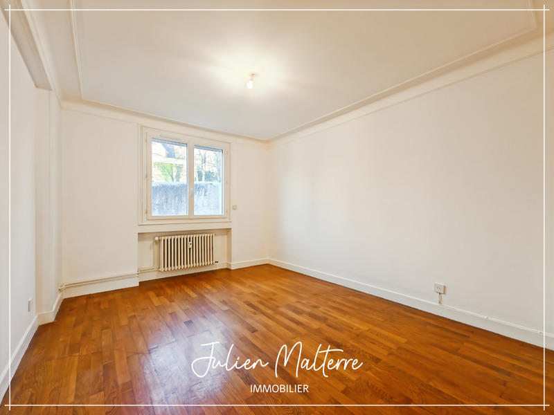 Appartement - 86 m² - 4 pièces