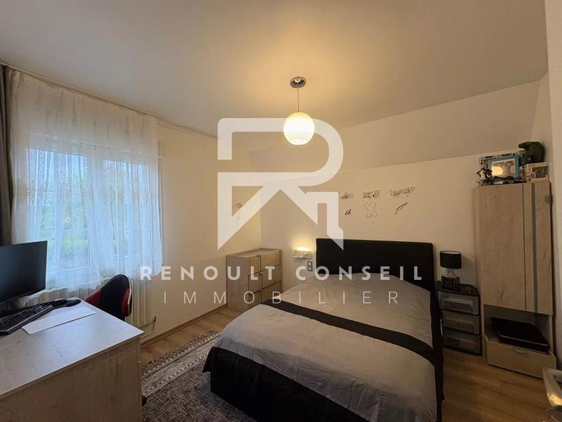 Maison - 221 m² - 9 pièces